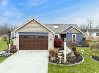 310 Willard Dr, Auburn, IN