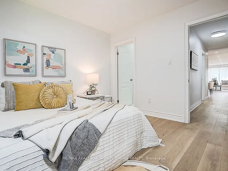 47 Sherwood Forest Dr #MAIN — Photo 25