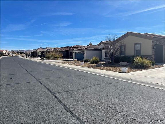 4th image of 2602 Diamondback Dr