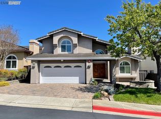 18016 Hidden View Pl, Castro Valley, CA 94546