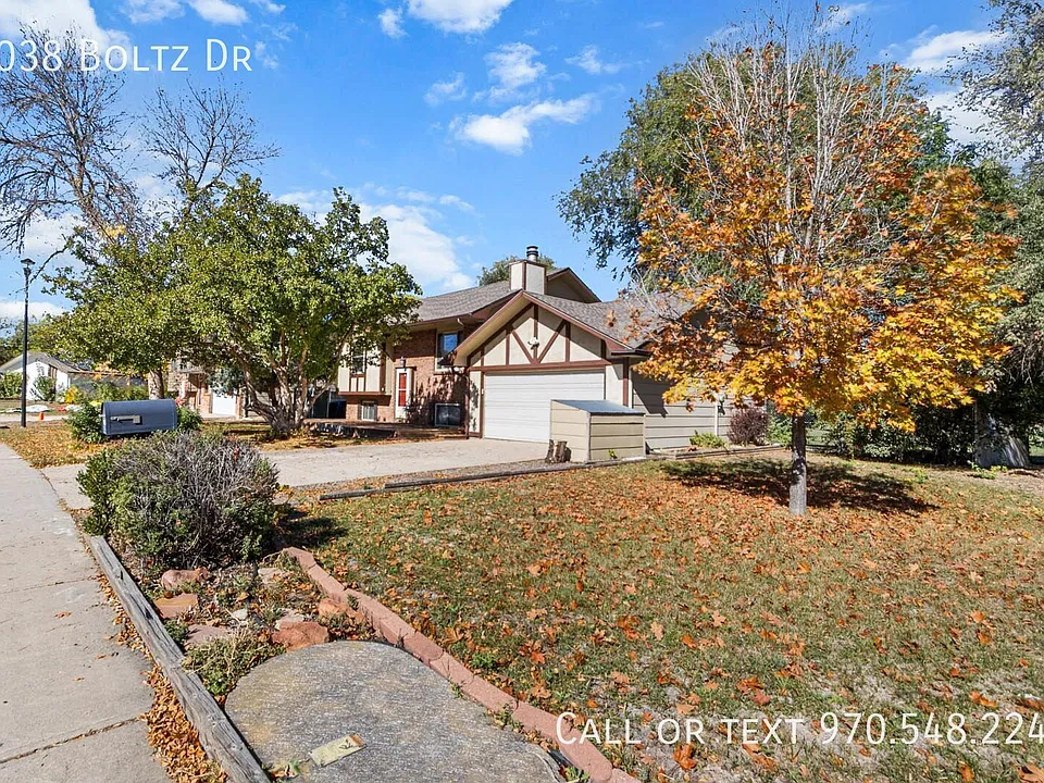 1038 Boltz Dr