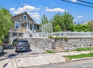 17 Reynolds Avenue, Stamford, CT 06905
