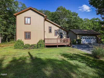 100 Blue Bird Pl, Hawley, PA, 18428