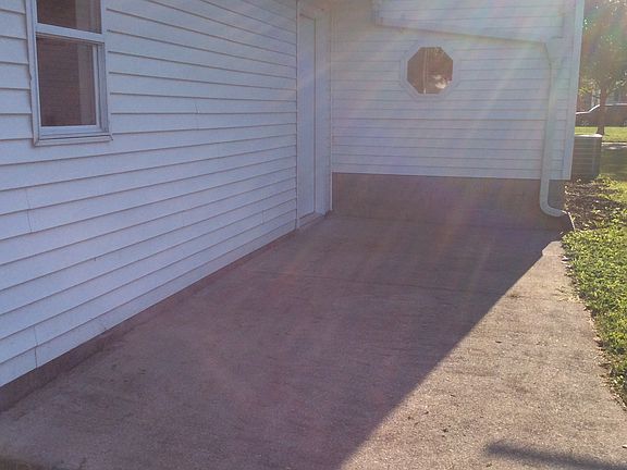 2nd image of 21 Williams Ct