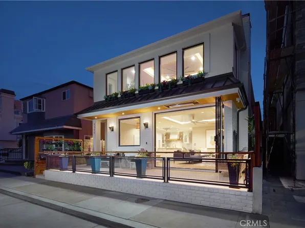 1311 W Bay Ave, Newport Beach, CA 92661