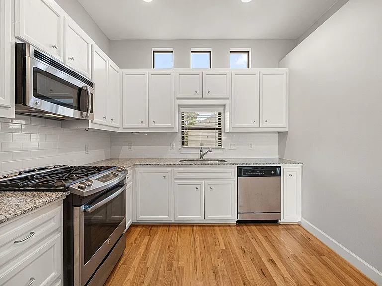 7650 Springhill St #601 — Photo 10