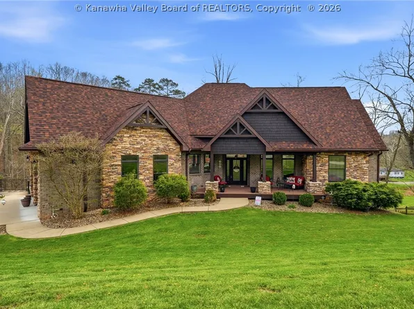 132 Cobblestone Blvd, Scott Depot, WV 25560