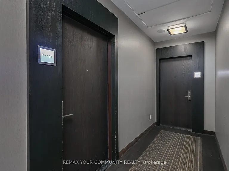 770 Bay St #Penthouse 101 — Photo 47