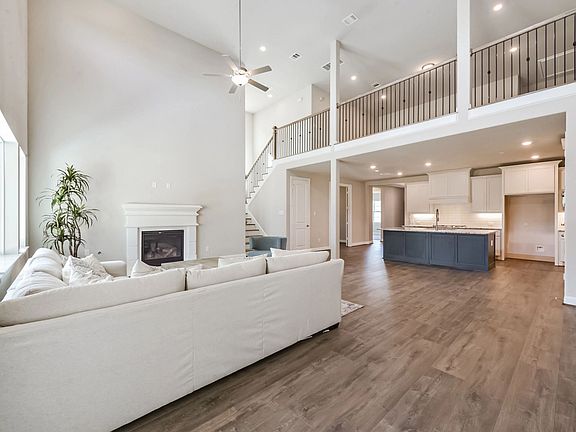 Homesite 1314 great room - staged