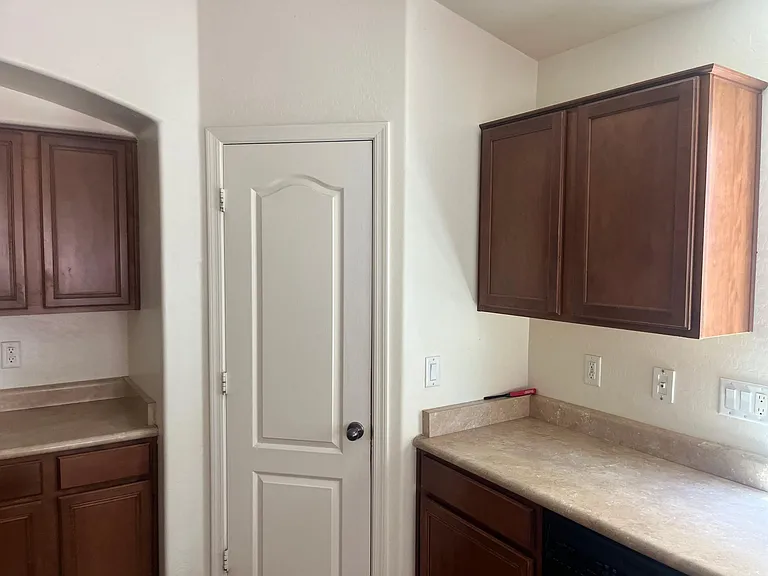 16117 W Winslow Dr — Photo 18