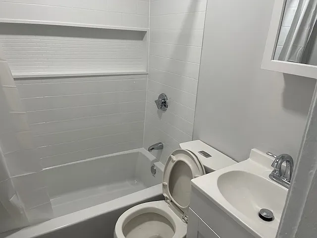 66 Bishop Allen Dr #3 — Photo 1