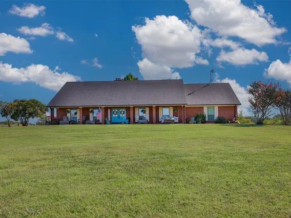 491 Navajo Rd, Whitesboro, TX 76273