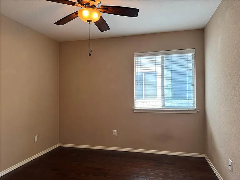 11217 McKinney Spring Dr — Photo 15