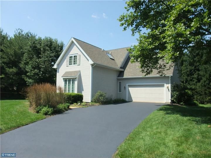 1st image of 648 Perimeter Dr