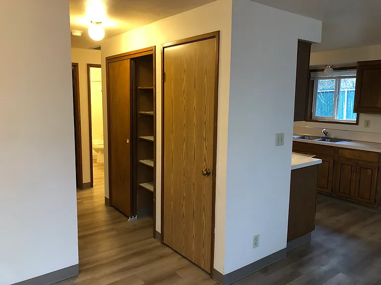 1420 Z St — Photo 6