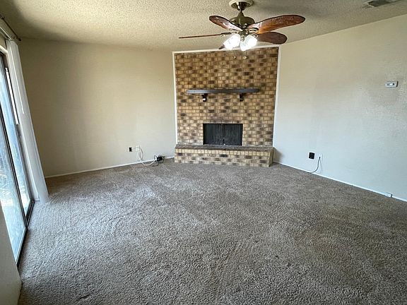 2nd image of 521 Edwards Dr