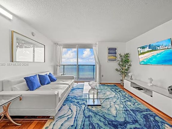 2nd image of 1200 Brickell Bay Dr APT 2502