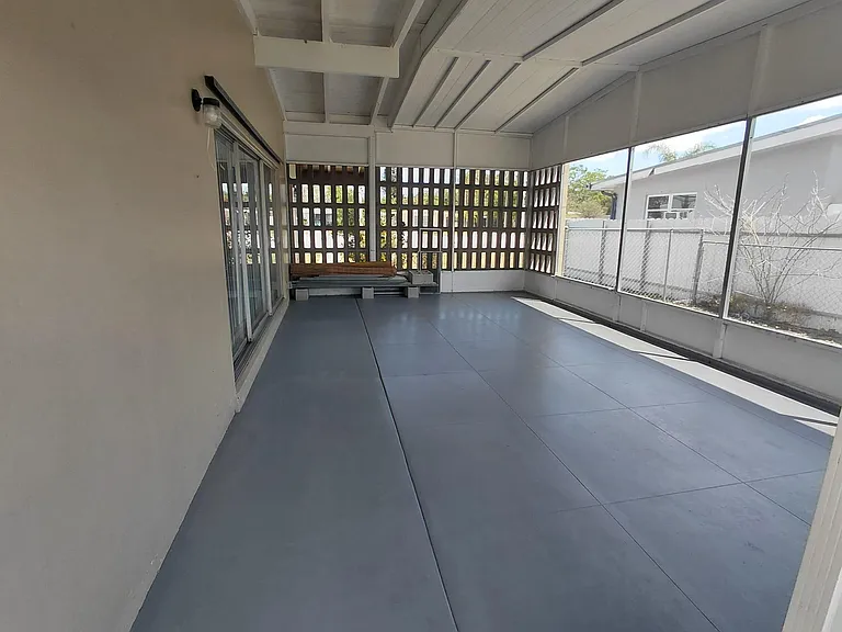 116 SE Prima Vista Blvd #A — Photo 2