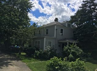 1815 Kiest Ave, Northbrook, IL