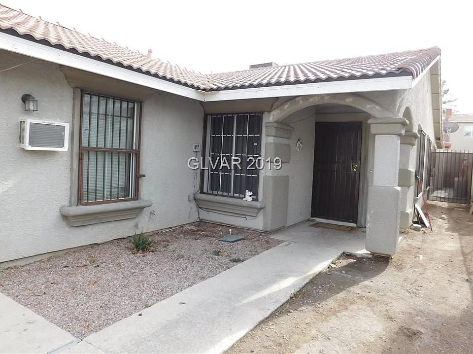 1st image of 5433 Eastbrook Dr