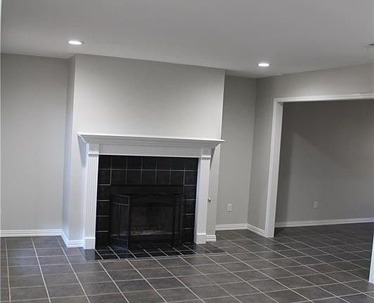 3rd image of 1213 Jamestown Ct