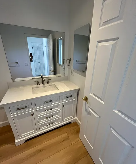 Brand New Bathroom Upstairs