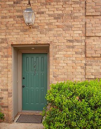 3rd image of 7431 Kingswood Dr