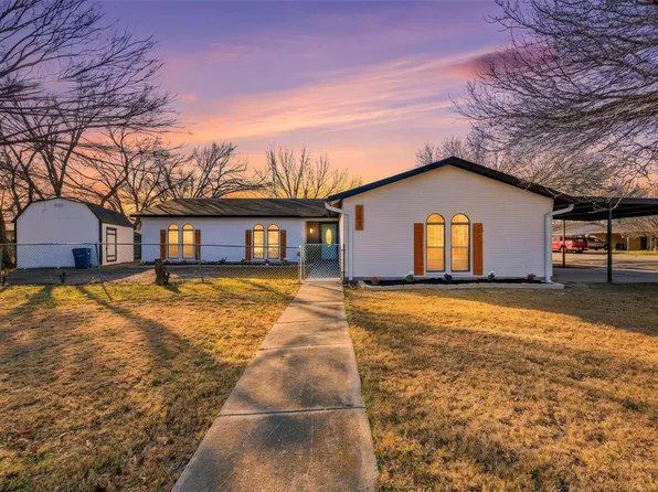 733 Plymouth Dr, Everman, TX 76140