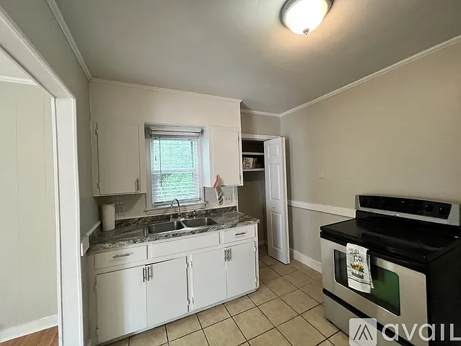 130 Reid St — Photo 6