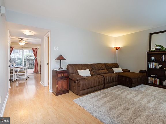 3rd image of 6604 China Grove Ct