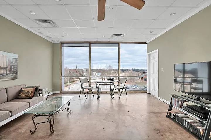 1612 Cleveland Ave #401 — Photo 5