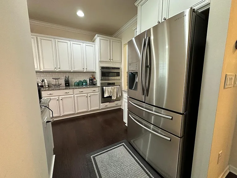 404 Hawks Creek Pkwy — Photo 20