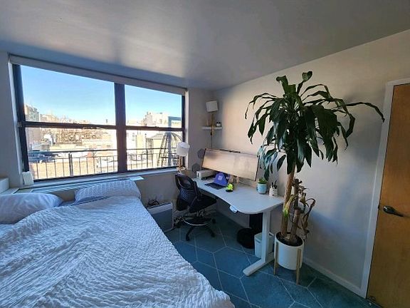 2nd image of 225 E 6th St APT 7F