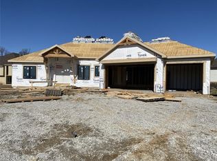 4171 Palisades Point, Riverside, MO 64150