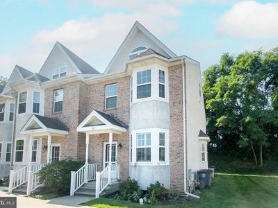 321 William Taft Ave, Downingtown, PA, 19335