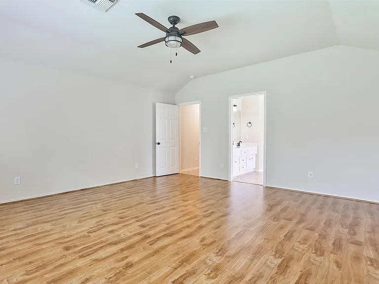26738 Abbey Springs Ln — Photo 17
