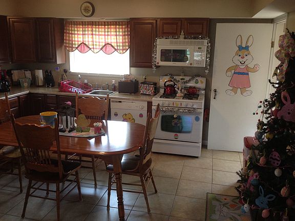 4th image of 5305 Norquest Blvd