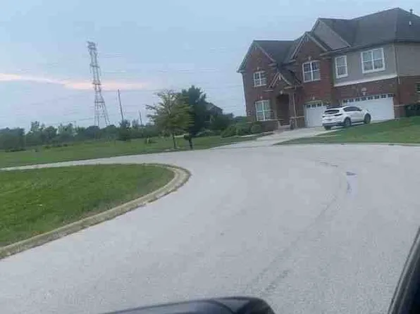 2064 Nichols Dr, Lynwood, IL 60411