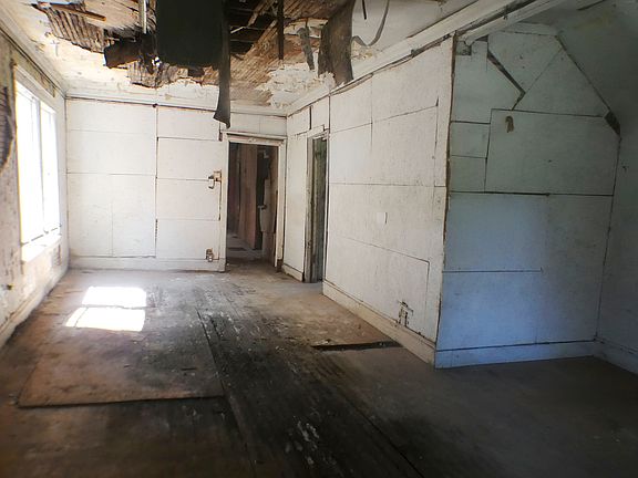 3rd image of 7246 S Green St