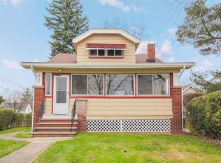 5101 Thomas St, Maple Heights, OH