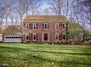 6161 Pohick Station Dr, Fairfax Station, VA 22039