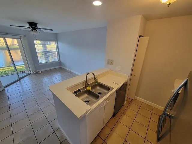 4815 Via Palm Lks #1405 — Photo 2