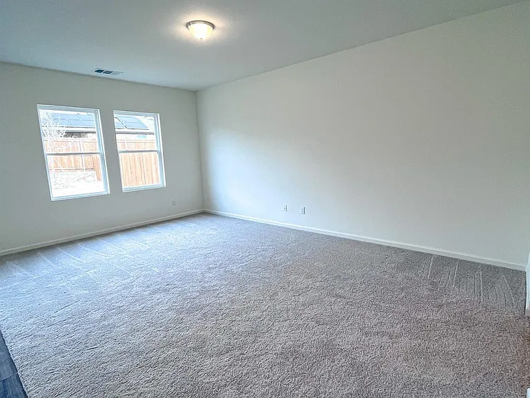424 Madison Way — Photo 21