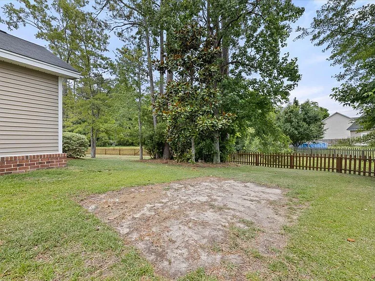 1201 Grasswind Dr — Photo 7