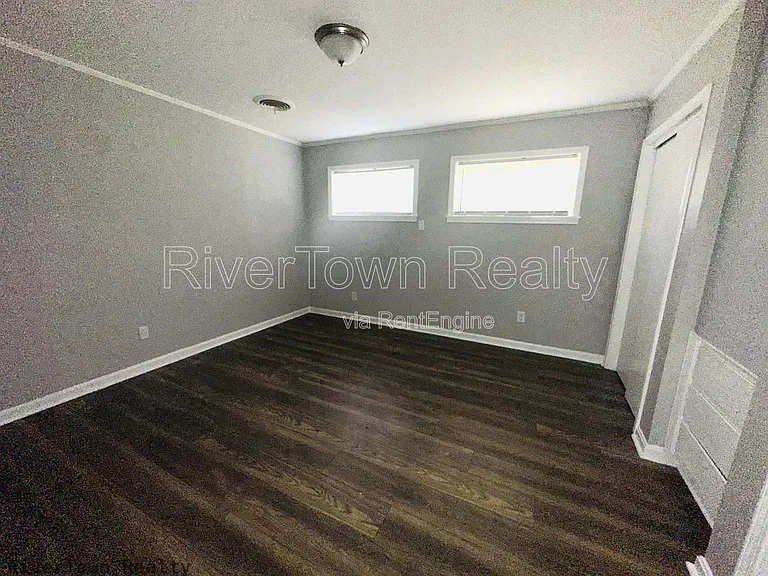 1706 Combs St — Photo 13