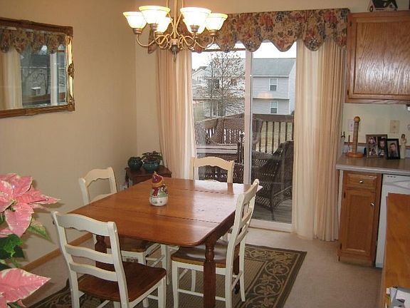 4th image of 164 Great Northern Ln