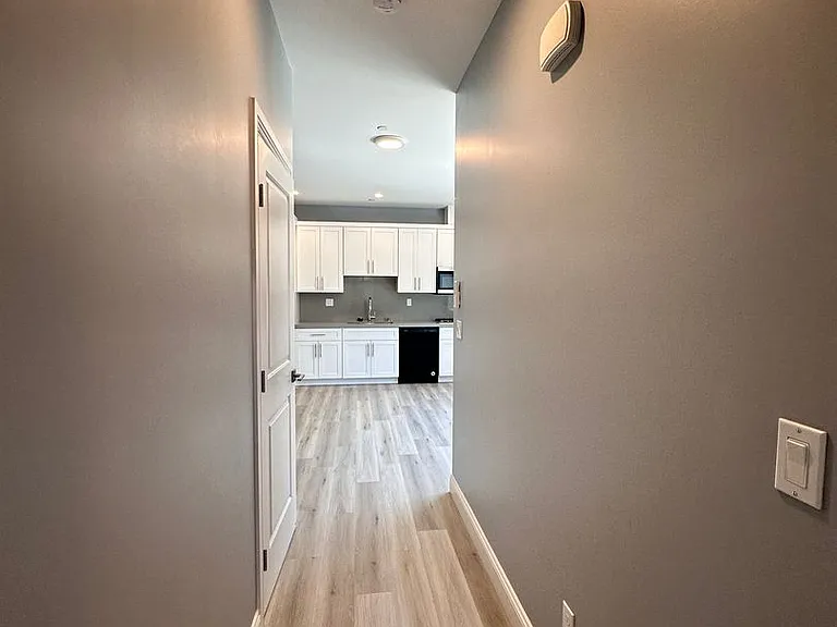1707 Heirloom St #B — Photo 10