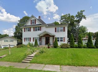 7 Davis St #2, Danbury, CT 06810