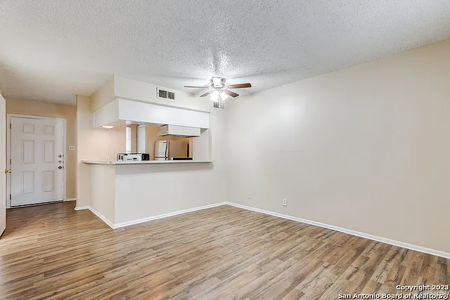 1045 Shook Ave #148-I — Photo 8