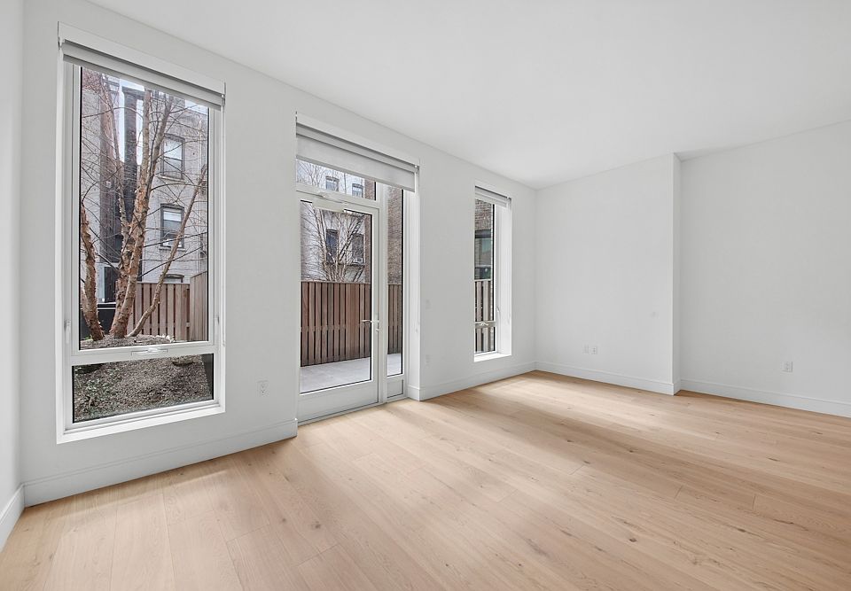 1st image of 312 W 43rd St #2G